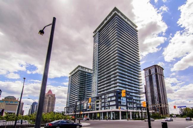 Square One Fully Furnished Suite Mississauga Cameră foto
